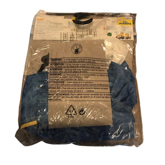 Female minion child costume small 4-6 - Picture 2 of 2